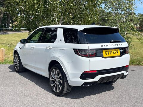 Land Rover Discovery Sport 1.5 P300e 12.2kWh R-Dynamic HSE Auto 4WD Euro 6 (s/s) 5dr 15