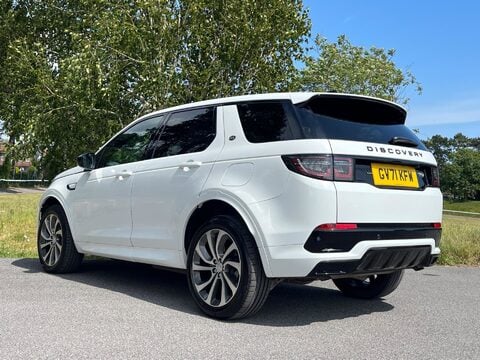 Land Rover Discovery Sport 1.5 P300e 12.2kWh R-Dynamic HSE Auto 4WD Euro 6 (s/s) 5dr 2