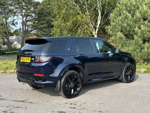 Land Rover Discovery Sport 1.5 P300e 12.2kWh R-Dynamic SE Auto 4WD Euro 6 (s/s) 5dr 15