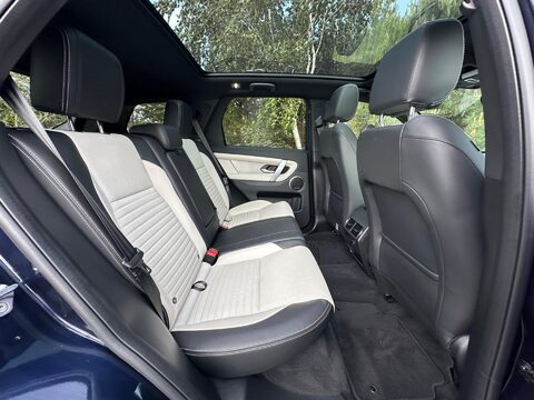 Land Rover Discovery Sport 1.5 P300e 12.2kWh R-Dynamic SE Auto 4WD Euro 6 (s/s) 5dr 23