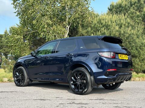 Land Rover Discovery Sport 1.5 P300e 12.2kWh R-Dynamic SE Auto 4WD Euro 6 (s/s) 5dr 4
