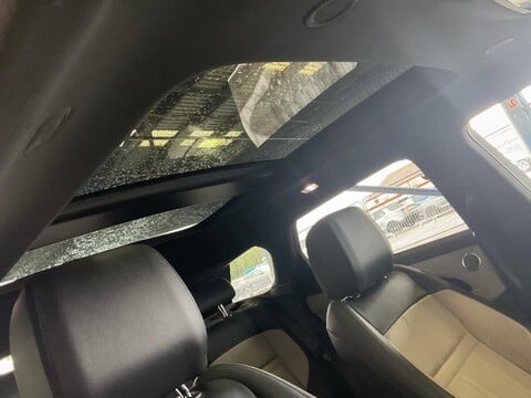 Land Rover Range Rover Evoque R-DYNAMIC SE PHEV 4