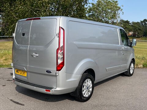 Ford Transit Custom 320 LIMITED P/V ECOBLUE 17