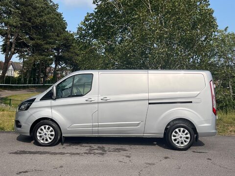 Ford Transit Custom 2.0 320 EcoBlue Limited Auto L2 H1 Euro 6 5dr 9