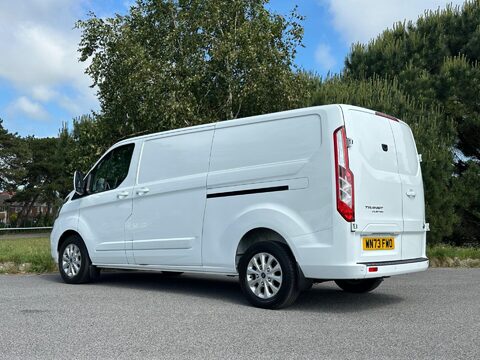Ford Transit Custom 320 LIMITED P/V ECOBLUE 2