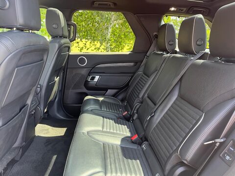Land Rover Discovery TD6 HSE 24