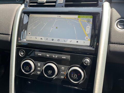 Land Rover Discovery TD6 HSE 29