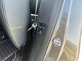 Land Rover Discovery TD6 HSE 41
