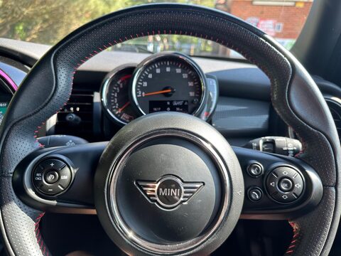 Mini Hatch COOPER SPORT 18