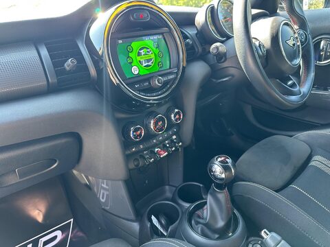 Mini Hatch COOPER SPORT 27
