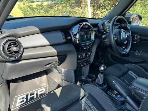 Mini Hatch COOPER SPORT 32