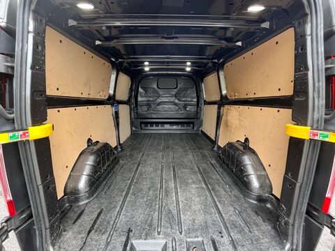 Ford Transit Custom 340 LIMITED P/V ECOBLUE 24