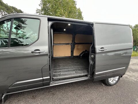 Ford Transit Custom 340 LIMITED P/V ECOBLUE 25
