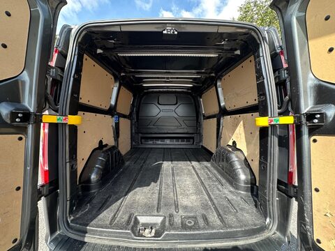 Ford Transit Custom 340 LIMITED P/V ECOBLUE 3