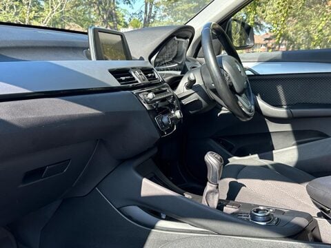 BMW X1 SDRIVE18D SE 27