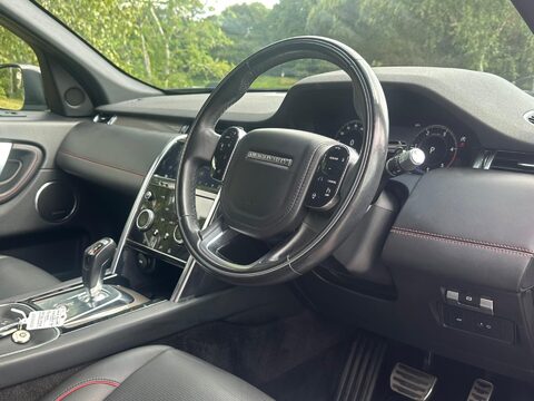Land Rover Discovery Sport R-DYNAMIC HSE MHEV 16