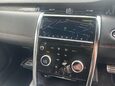 Land Rover Discovery Sport R-DYNAMIC HSE MHEV 31