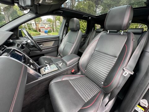 Land Rover Discovery Sport R-DYNAMIC HSE MHEV 36