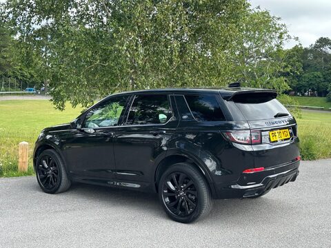Land Rover Discovery Sport R-DYNAMIC HSE MHEV 9