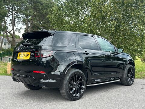 Land Rover Discovery Sport 1.5 P300e 12.2kWh R-Dynamic SE Auto 4WD Euro 6 (s/s) 5dr 15