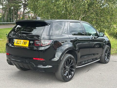 Land Rover Discovery Sport 1.5 P300e 12.2kWh R-Dynamic SE Auto 4WD Euro 6 (s/s) 5dr 18