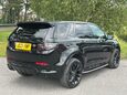 Land Rover Discovery Sport 1.5 P300e 12.2kWh R-Dynamic SE Auto 4WD Euro 6 (s/s) 5dr 18