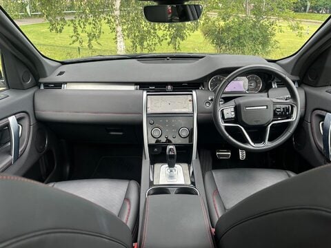 Land Rover Discovery Sport 1.5 P300e 12.2kWh R-Dynamic SE Auto 4WD Euro 6 (s/s) 5dr 21