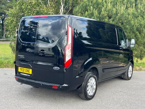 Ford Transit Custom 280 LIMITED P/V ECOBLUE 17