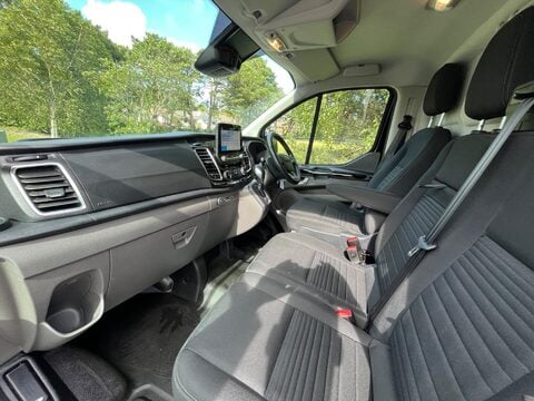 Ford Transit Custom 280 LIMITED P/V ECOBLUE 22
