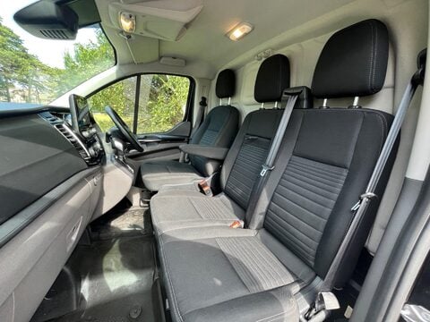 Ford Transit Custom 280 LIMITED P/V ECOBLUE 23