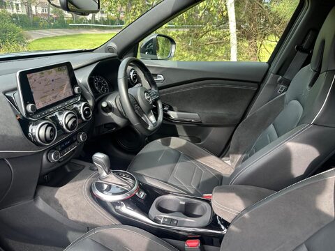 Nissan Juke 1.0 DIG-T Tekna+ DCT Auto Euro 6 (s/s) 5dr 29