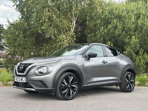 Nissan Juke 1.0 DIG-T Tekna+ DCT Auto Euro 6 (s/s) 5dr 12