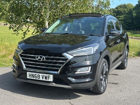 Hyundai TUCSON 2.0 CRDi Premium SE Auto 4WD Euro 6 (s/s) 5dr 8