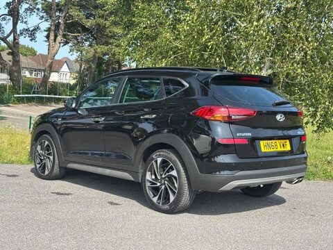 Hyundai TUCSON 2.0 CRDi Premium SE Auto 4WD Euro 6 (s/s) 5dr 10