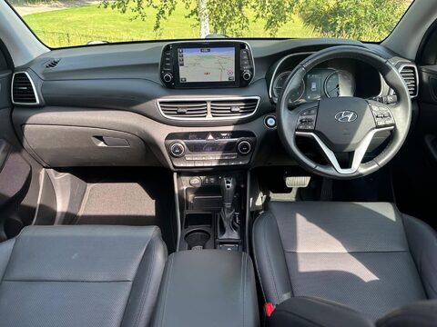 Hyundai TUCSON 2.0 CRDi Premium SE Auto 4WD Euro 6 (s/s) 5dr 21