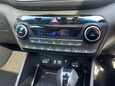 Hyundai TUCSON 2.0 CRDi Premium SE Auto 4WD Euro 6 (s/s) 5dr 27