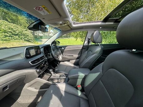 Hyundai TUCSON 2.0 CRDi Premium SE Auto 4WD Euro 6 (s/s) 5dr 