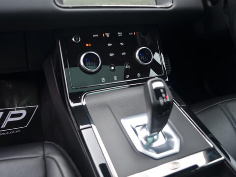 Land Rover Range Rover Evoque 2.0 P250 MHEV R-Dynamic S Auto 4WD Euro 6 (s/s) 5dr 25
