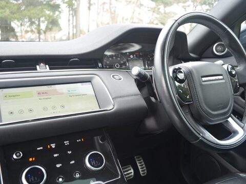 Land Rover Range Rover Evoque 2.0 P250 MHEV R-Dynamic S Auto 4WD Euro 6 (s/s) 5dr 31
