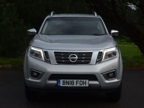 Nissan Navara 2.3 dCi Tekna 4WD Euro 6 (s/s) 4dr 9