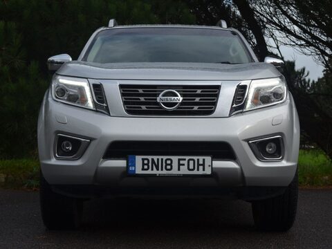 Nissan Navara 2.3 dCi Tekna 4WD Euro 6 (s/s) 4dr 10