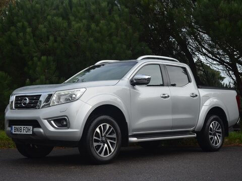 Nissan Navara 2.3 dCi Tekna 4WD Euro 6 (s/s) 4dr 13