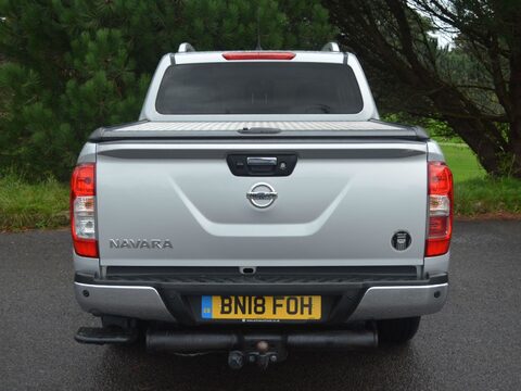 Nissan Navara 2.3 dCi Tekna 4WD Euro 6 (s/s) 4dr 29