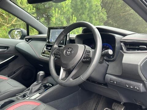 Toyota Corolla 1.8 VVT-h Excel Touring Sports CVT Euro 6 (s/s) 5dr 5