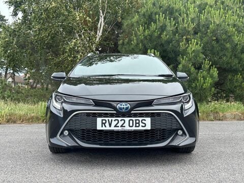 Toyota Corolla 1.8 VVT-h Excel Touring Sports CVT Euro 6 (s/s) 5dr 17