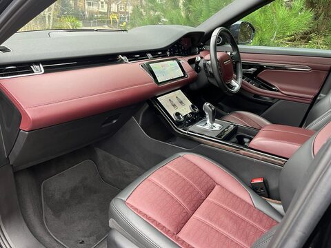 Land Rover Range Rover Evoque 2.0 P250 MHEV R-Dynamic HSE Auto 4WD Euro 6 (s/s) 5dr 32