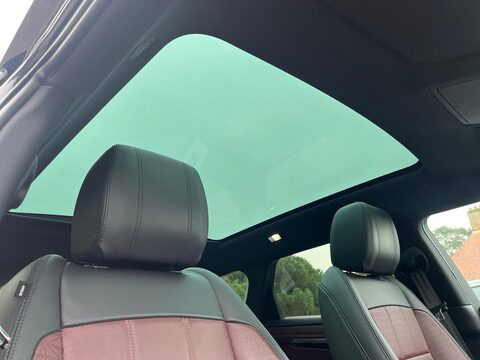 Land Rover Range Rover Evoque 2.0 P250 MHEV R-Dynamic HSE Auto 4WD Euro 6 (s/s) 5dr 13