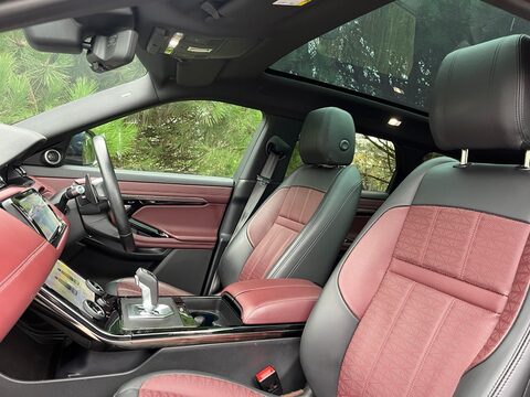 Land Rover Range Rover Evoque 2.0 P250 MHEV R-Dynamic HSE Auto 4WD Euro 6 (s/s) 5dr 4