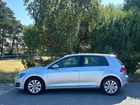 Volkswagen Golf 1.6 TDI BlueMotion Tech SE DSG Euro 5 (s/s) 5dr 20