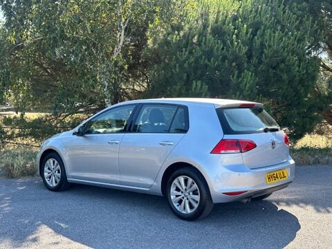 Volkswagen Golf 1.6 TDI BlueMotion Tech SE DSG Euro 5 (s/s) 5dr 23